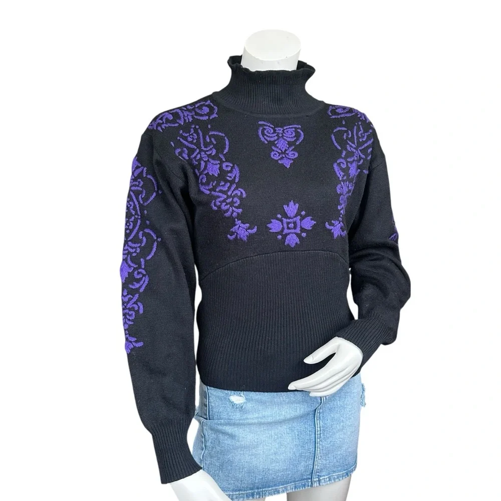 Vintage 80s 90s Obermeyer Turtleneck Wool Blend Purple Floral Print Sweater Med